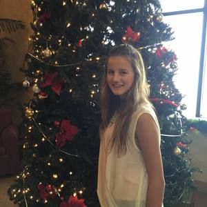 Meet your Posher, Candace